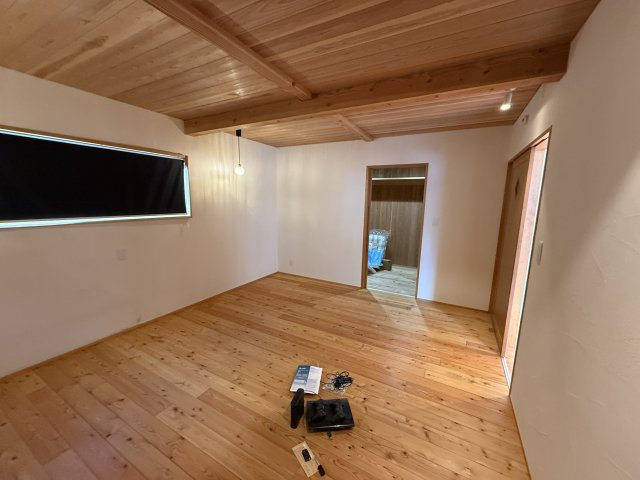 2026/3/22NEW　戸建　高山市国府町広瀬　3480万の洋室