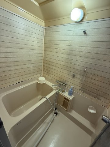 2026/2/1NEW　戸建　高山市新宮町　480万の浴室