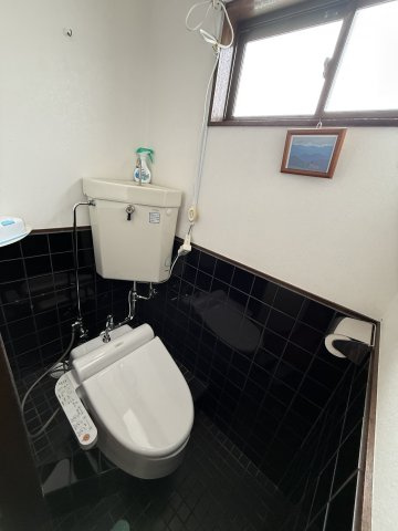 2026/2/1NEW　戸建　高山市新宮町　480万のトイレ