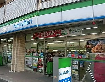 Volare da Kanamechoの周辺
