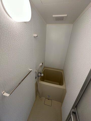 川崎市多摩区西生田５丁目のアパートの浴室