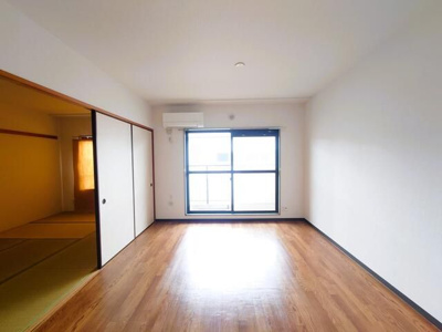 【居間・リビング】 | キャピタルマンション志木 | リビングです