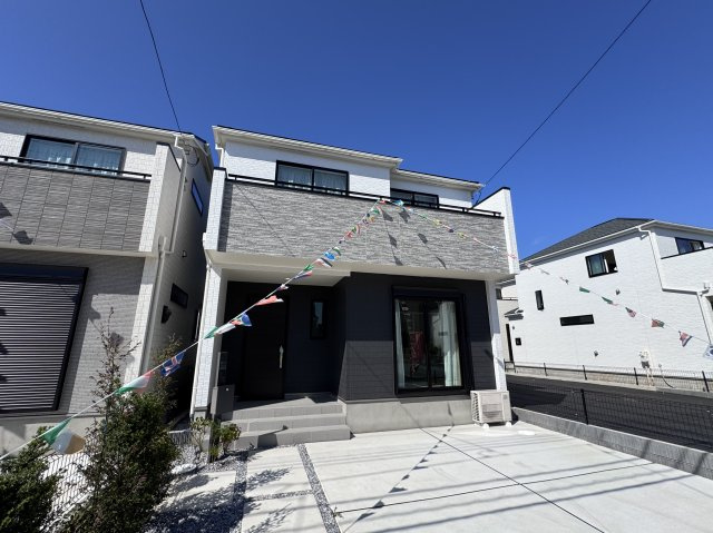 松戸市新松戸６丁目新築戸建【新松戸南小学校：4分】の外観|L号棟外観・完成済み内覧可能です！