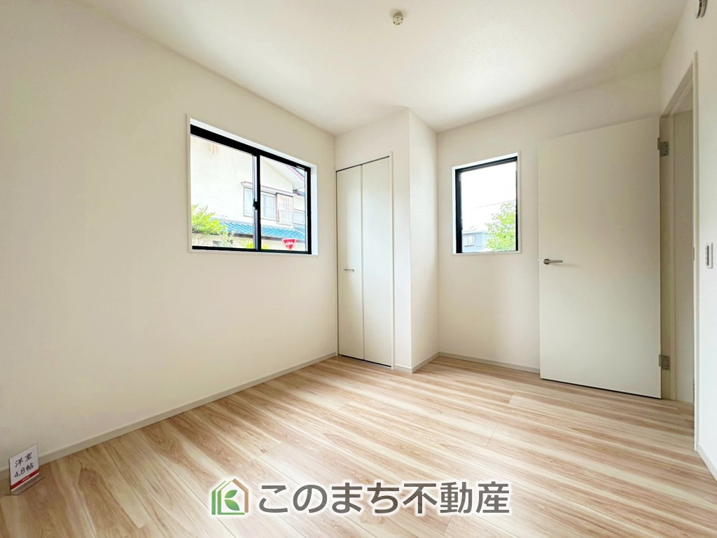 リガーレ宇都宮市緑11期の洋室|洋室はお手入れのしやすいフローリング仕様です。普段はフロアモップなどを使って、簡単にお掃除していただけます◎
