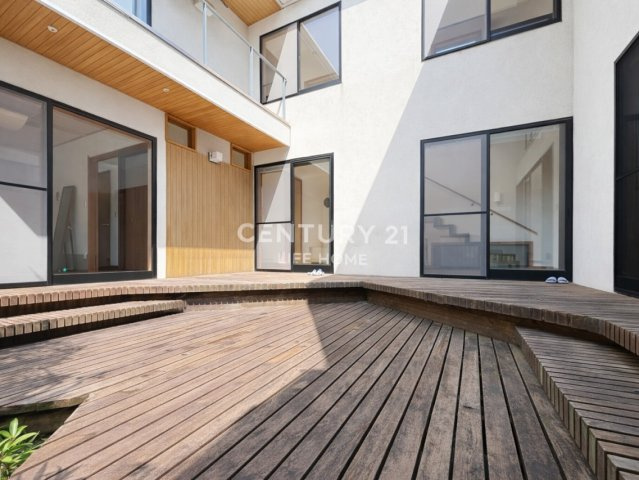 【庭】 | 戸建 横浜市都筑区早渕１丁目 | 簡単な家庭菜園も楽しめるお庭です