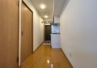レオ四拾八番館の内装