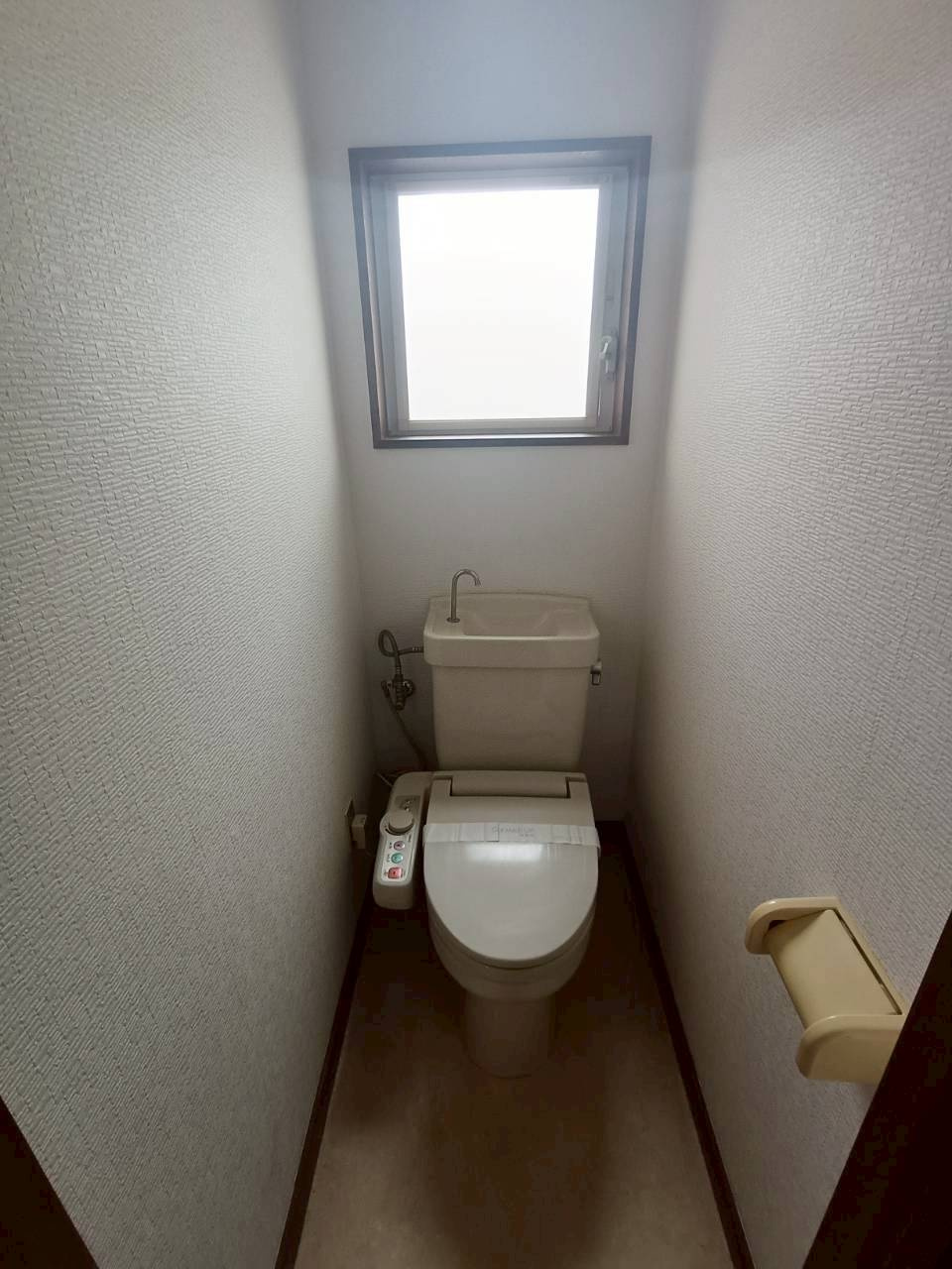 石川貸家のトイレ