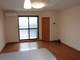 使い勝手のいい寝室です