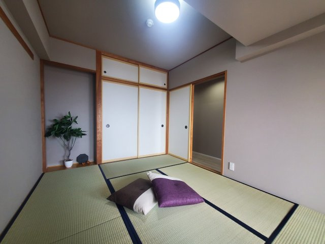 コスモ小針の和室