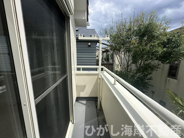 藤沢市鵠沼海岸5丁目　中古戸建のバルコニー|バルコニー