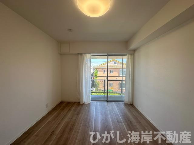 ガーデンハウス湘南の寝室|新規リフォーム完了！　6.3帖　洋室