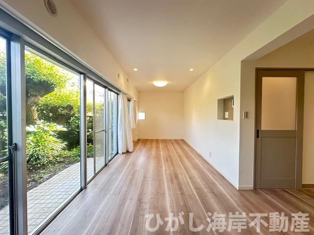 ガーデンハウス湘南の居間・リビング|新規リフォーム完了！　19帖　LDK