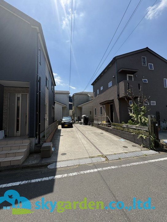 藤沢市⻲井野３丁⽬ 　中古戸建　全１棟の外観
