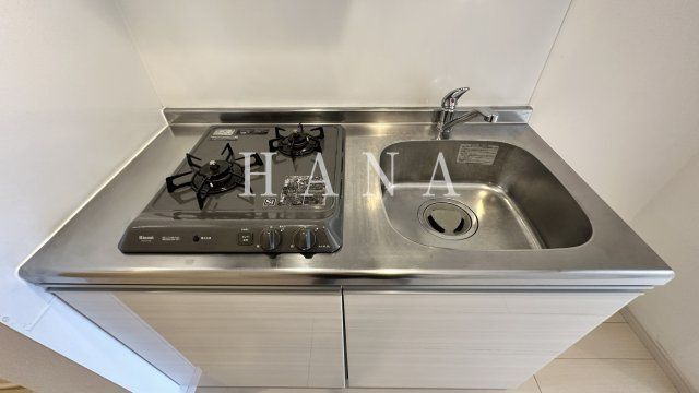 リブリ・学園東町 のキッチン|※別号室反転タイプ写真