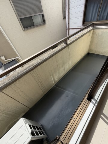 ときわ庄山ハイツのバルコニー
