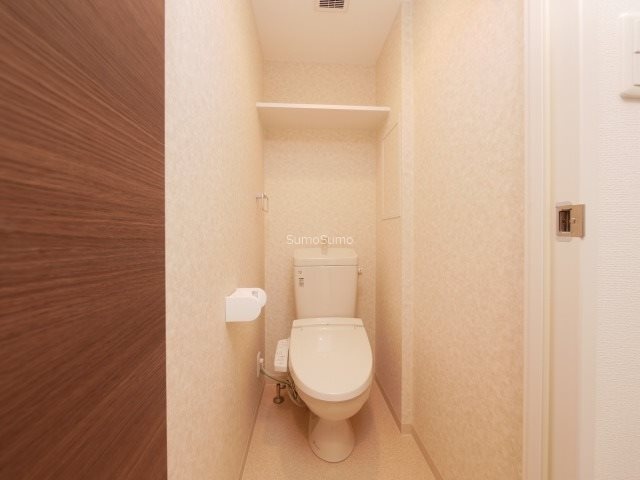 Luxe難波西Ⅱのトイレ