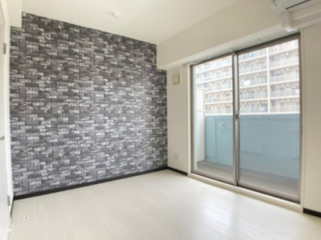 大阪市西区本田２丁目の賃貸マンションの居間・リビング|使いやすいリビングです