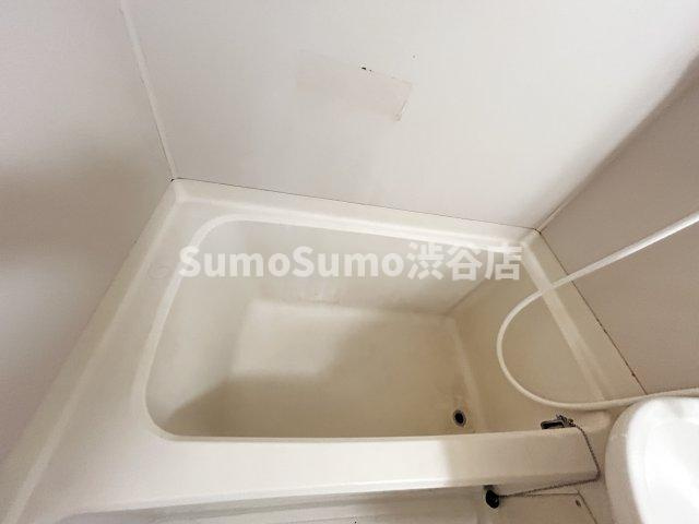 瑞鶯ハイツの浴室|日々の疲れを癒すお風呂付です