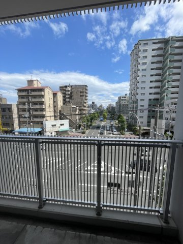 メゾンエフKAMISAWAの展望