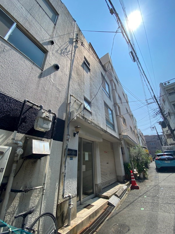中山手サンクレバーの外観