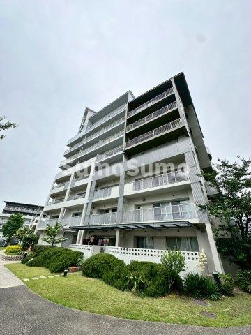 ＵＲ浜甲子園さくら街 3号棟の外観