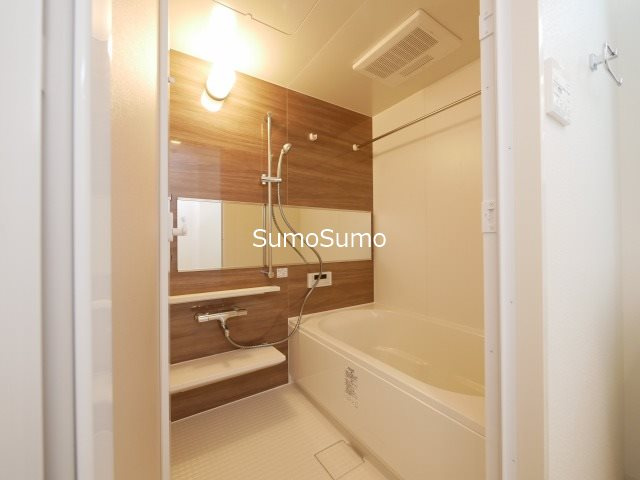 ハーヴェスト京町堀の浴室|コンパクトで使いやすいお風呂です