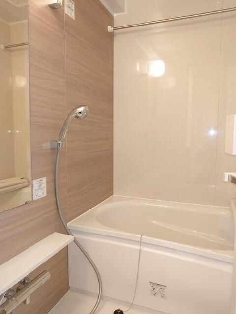 ルーブル練馬伍番館の浴室