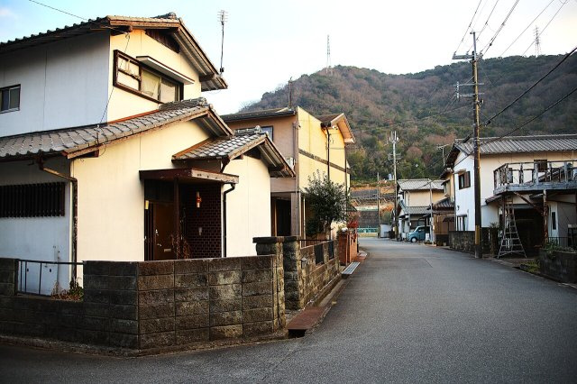 揖保郡太子町原　売地の前面道路含む現地写真