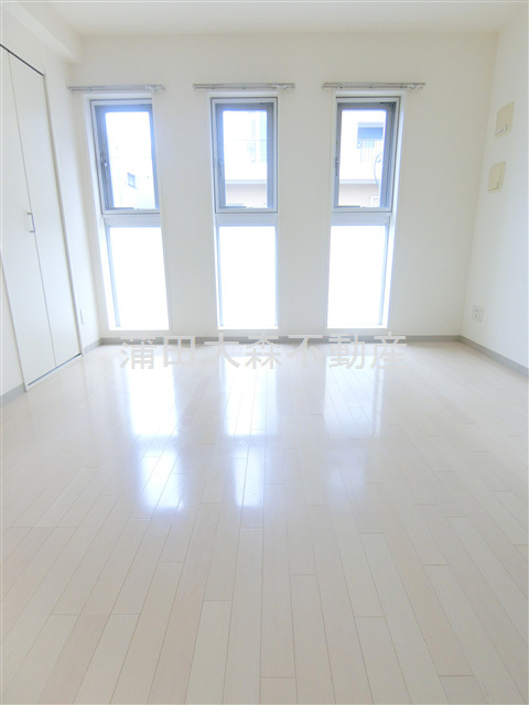 Court Station(コート・スタシオンの居間・リビング|DK