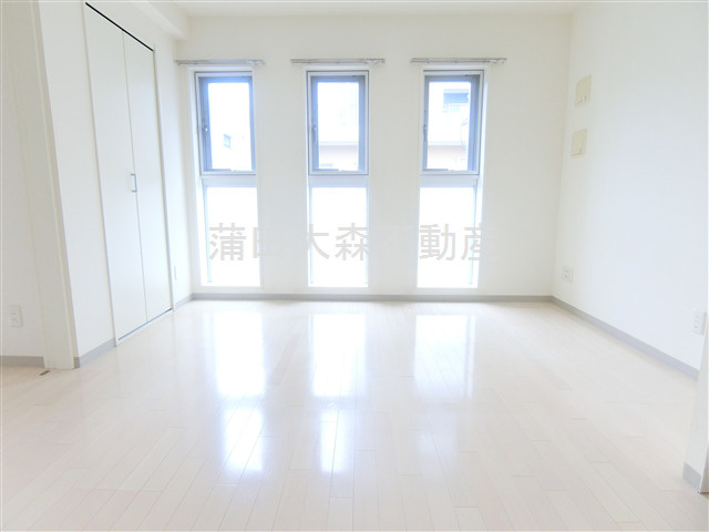 Court Station(コート・スタシオンの居間・リビング|DK