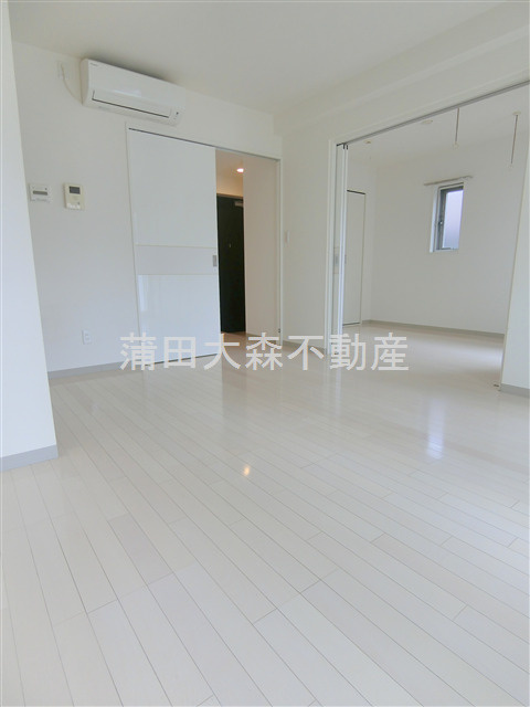 Court Station(コート・スタシオンの居間・リビング|DK