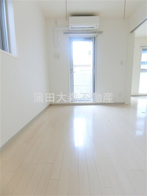 Court Station(コート・スタシオンのその他|洋室5.1帖角部屋二面採光