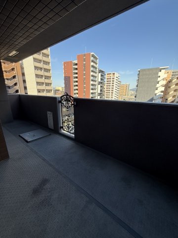 コアマンション箱崎駅前のバルコニー