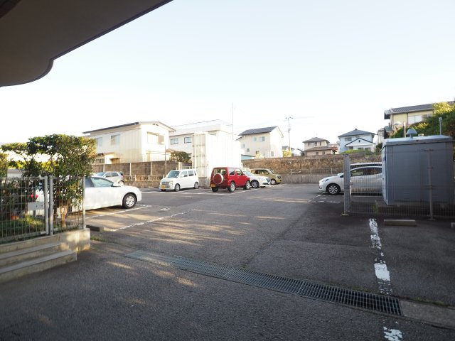 【駐車場】 | ヴェルビュ鶴見坦 | ★内覧予約でブランド米2kg★