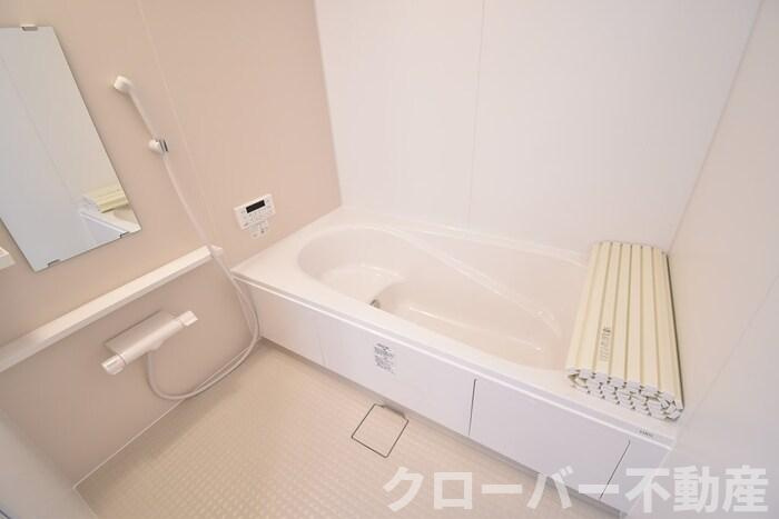 メゾン アリエッタの浴室|ユニットバス（追い焚き機能付き）