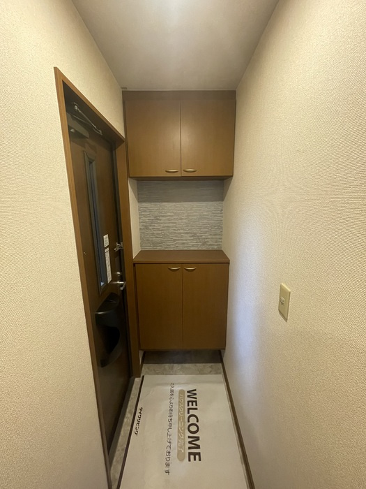 熊本市西区上代８丁目のアパートの玄関