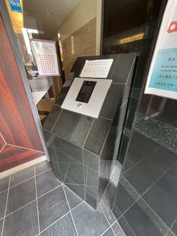 アドバンス三宮Ⅲリンクスのエントランス