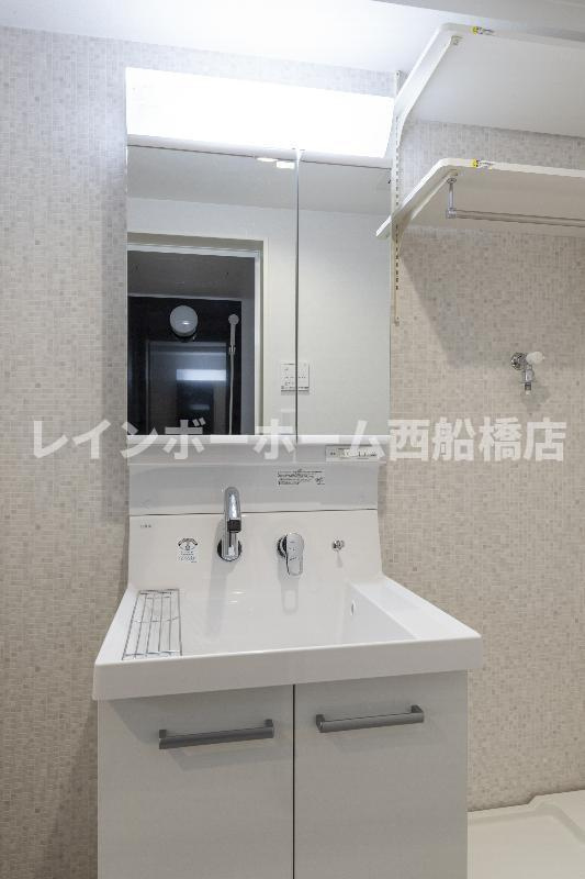 つばめハウス市川の独立洗面台