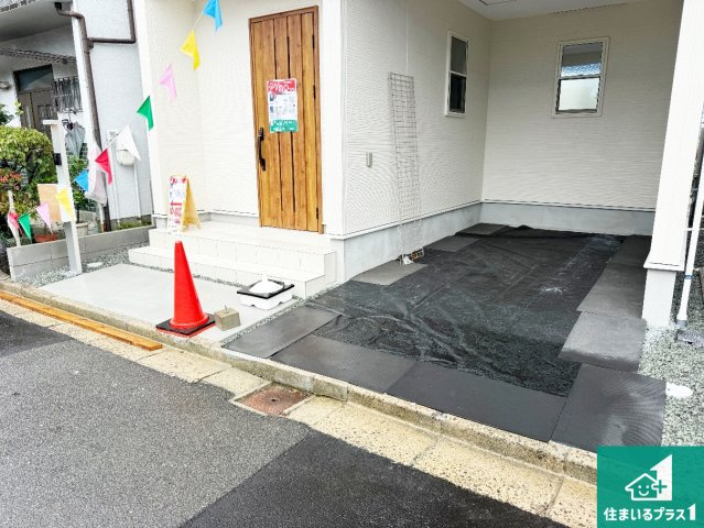 ◆八尾市福万寺町　第4期　新築一戸建ての駐車場|駐車スペース！散水栓があるので、こまめに愛車を洗えます！