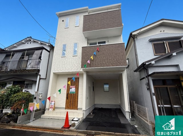 ◆八尾市福万寺町　第4期　新築一戸建ての外観|安心の10年保証！外観を美しく保ち、雨水で汚れを落とします！気になることがありましたら、お気軽にお問い合わせください！