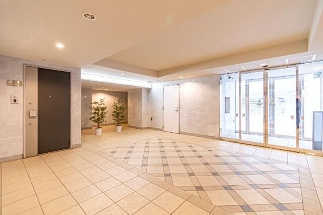 日神デュオステージ新御徒町のエントランス|毎日通るエントランスはこのようになっています