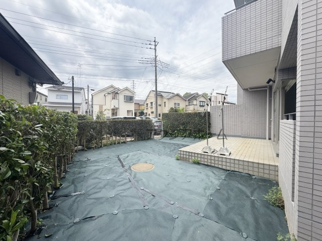 所沢緑町ガーデンハウスの庭|約60平米の広々専用庭♪