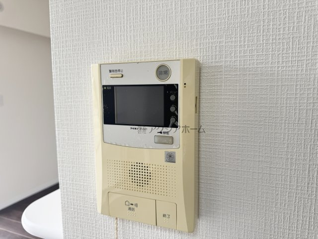 所沢緑町ガーデンハウスの設備|TVモニター付きインターホン