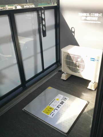 大阪市中央区松屋町住吉の賃貸マンションのバルコニー