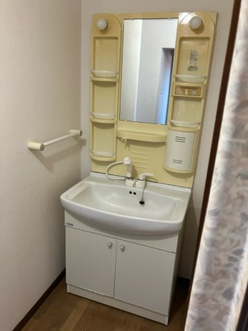 やくもハイツの洗面所