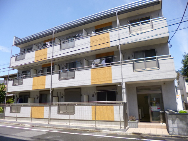 プレジールの外観|日当たりも文句無しです♪