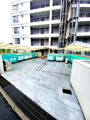 【外観】 | 泉ヶ丘コーポラス