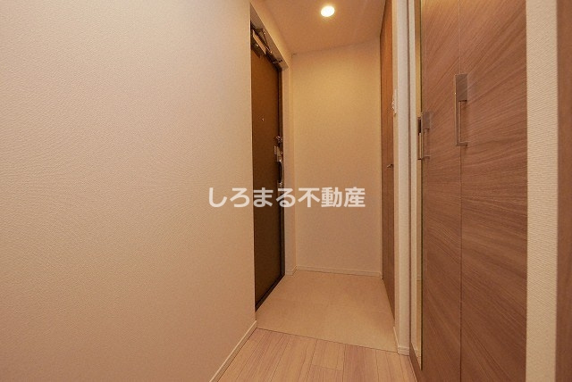 Ｓ－ＲＥＳＩＤＥＮＣＥ福島玉川Ｔｒｅｓの玄関