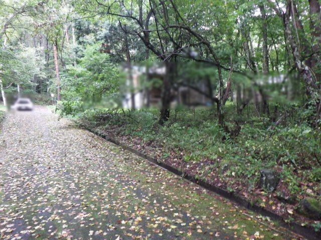 オリンポス三岳⑪の前面道路含む現地写真