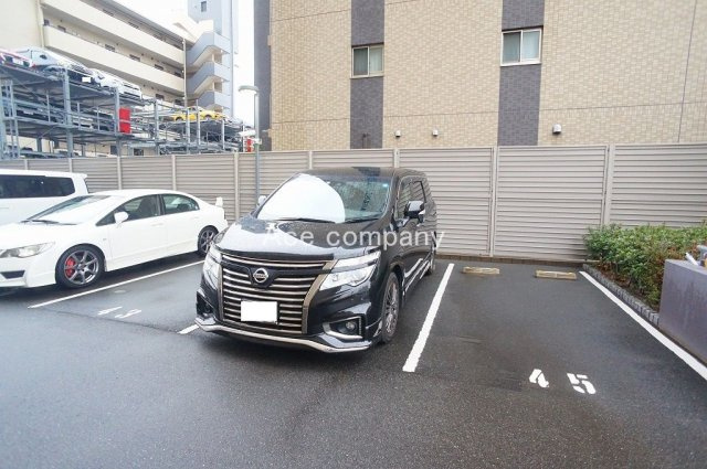 【駐車場】の画像